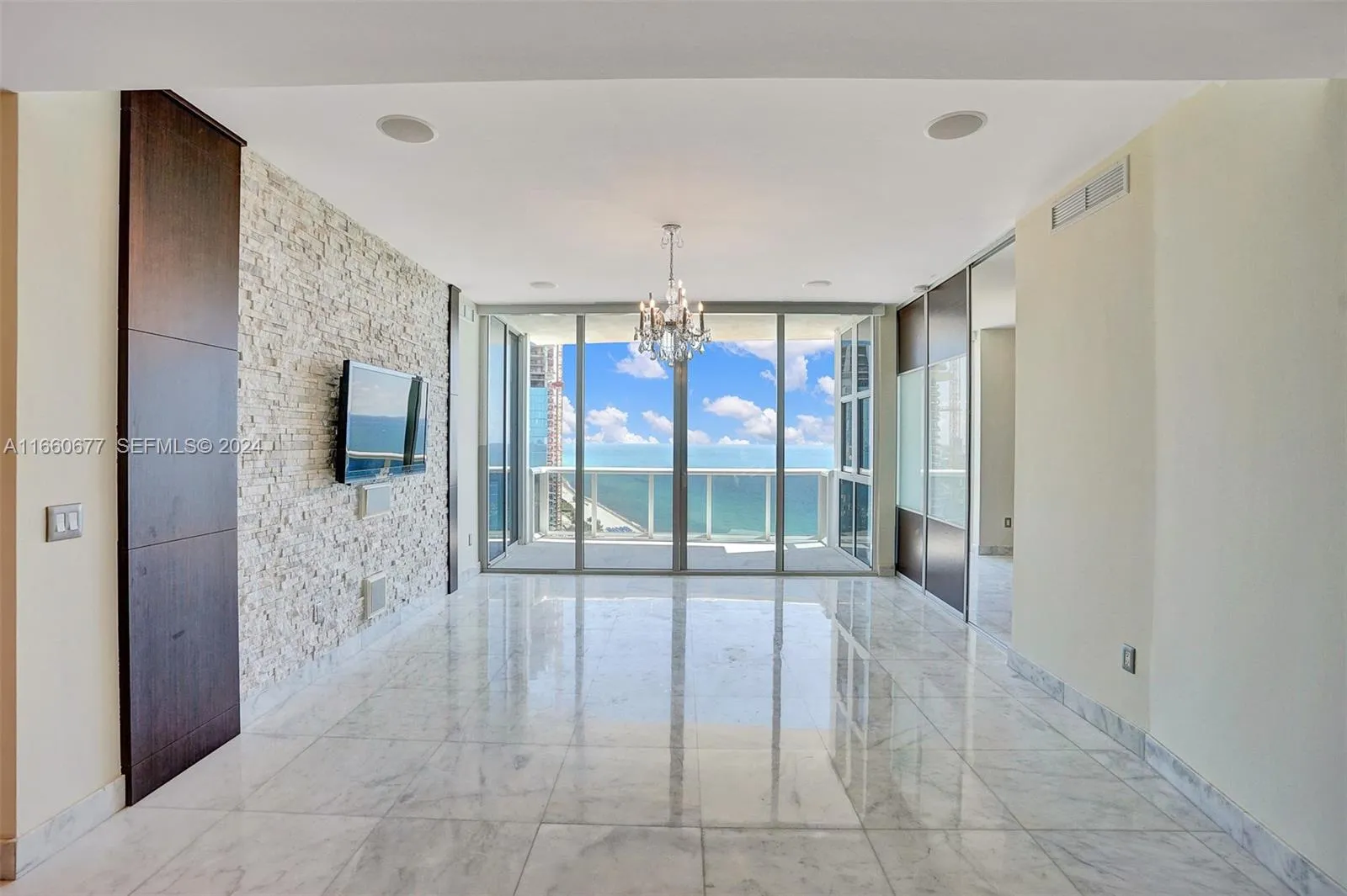18201 Collins Ave, Sunny Isles Beach FL 33160