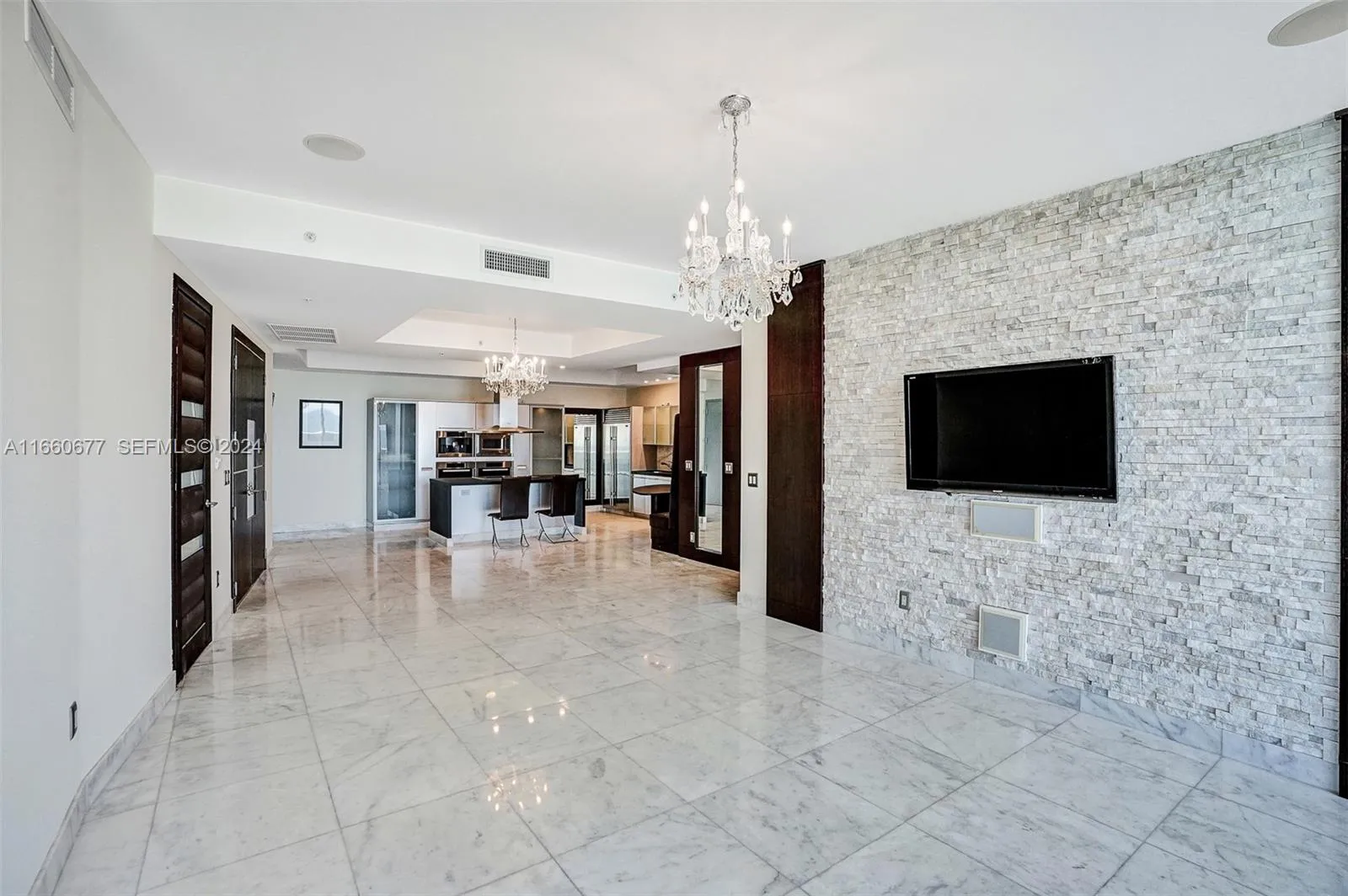 18201 Collins Ave, Sunny Isles Beach FL 33160