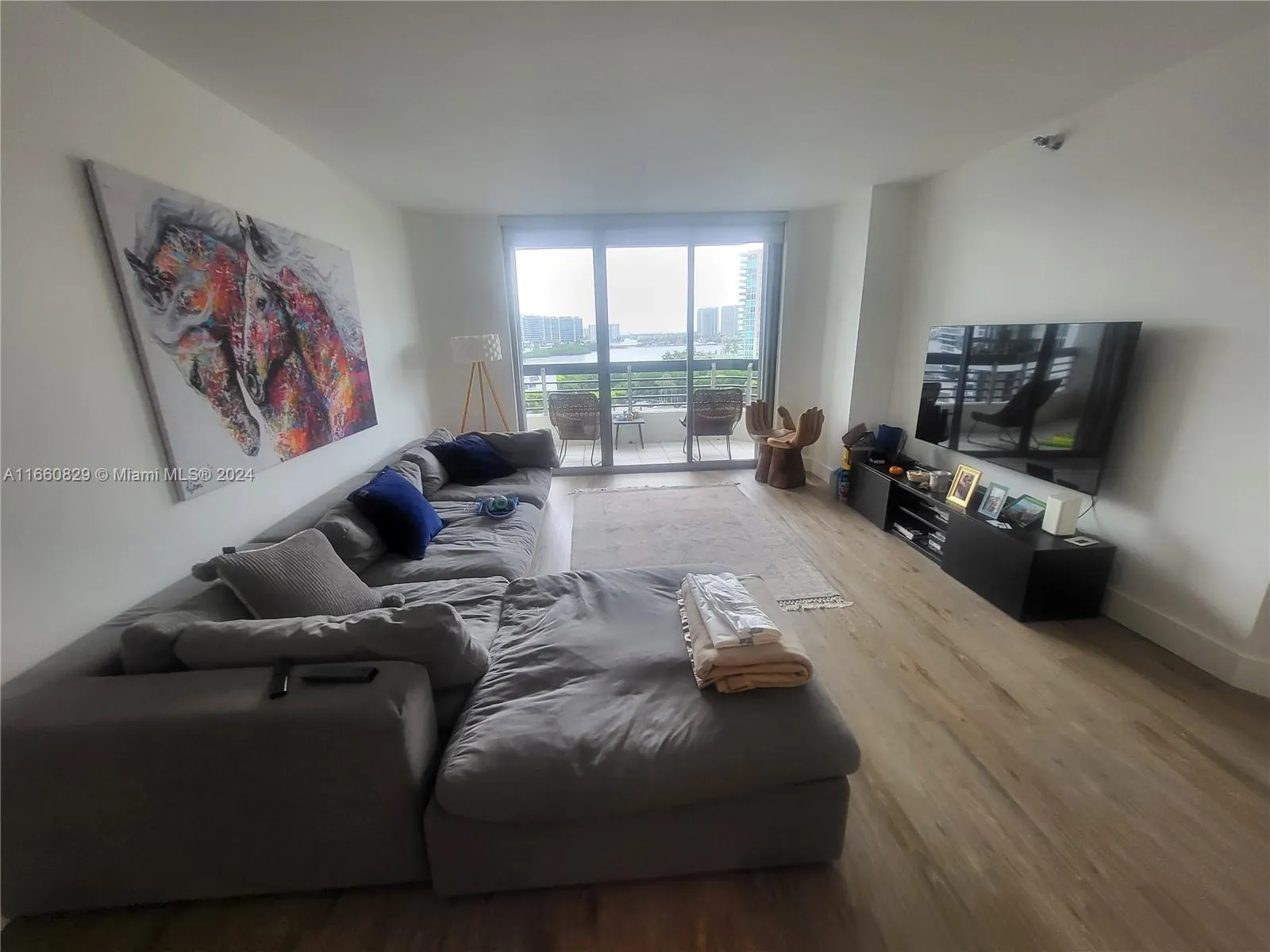 3400 NE 192nd St # 903, Aventura FL 33180