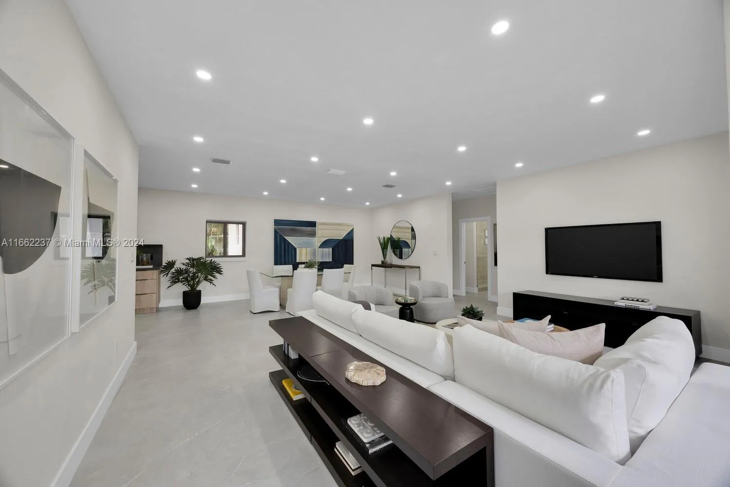 305 Fluvia Ave, Coral Gables FL 33134