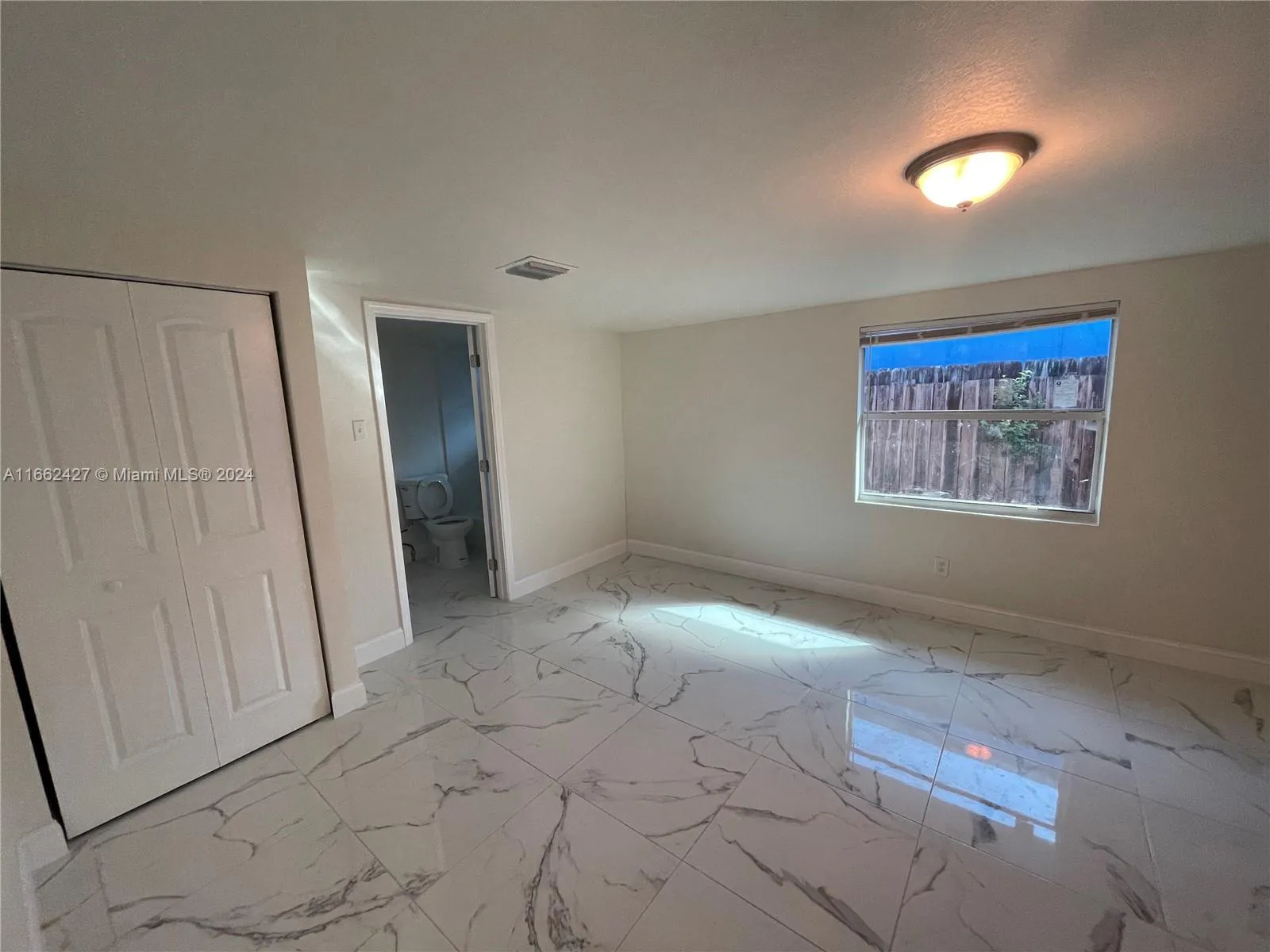 3327 NW 101st St, Miami FL 33147