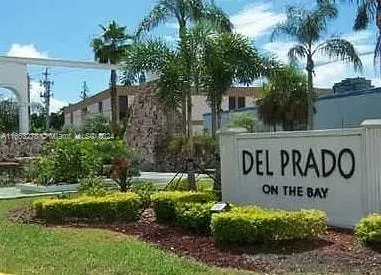 2 bedroom 2 bath for sale at 18061 Biscayne Blvd # 702, Aventura FL 33160
