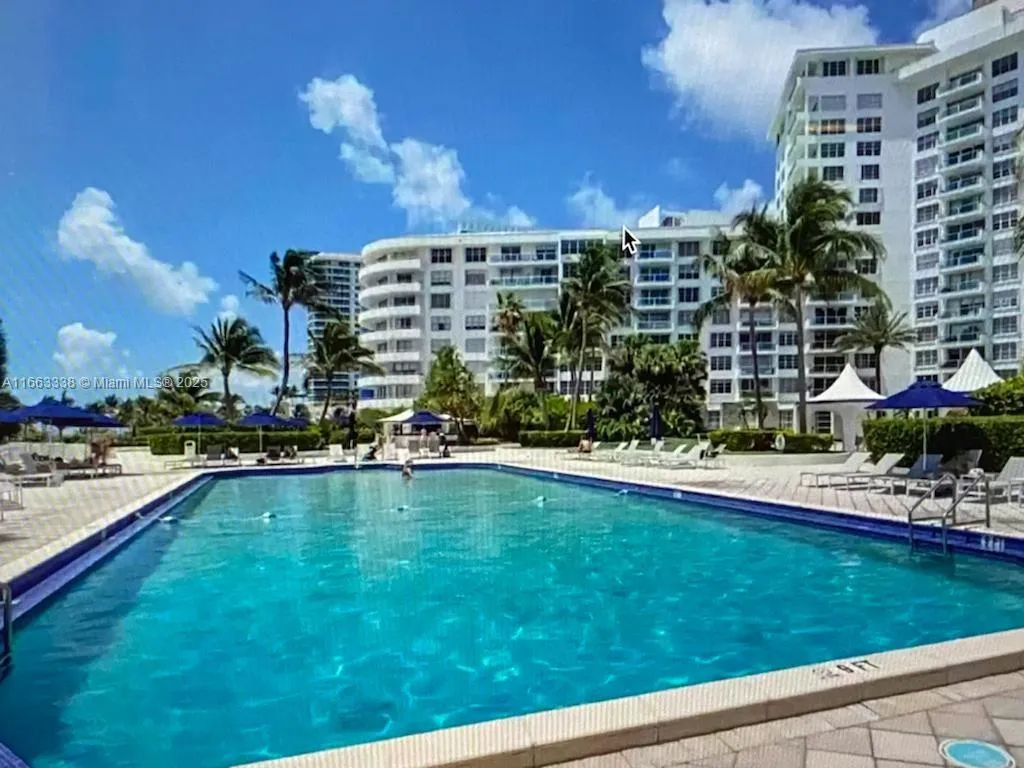 5151 Collins Ave # 925, Miami Beach FL 33140