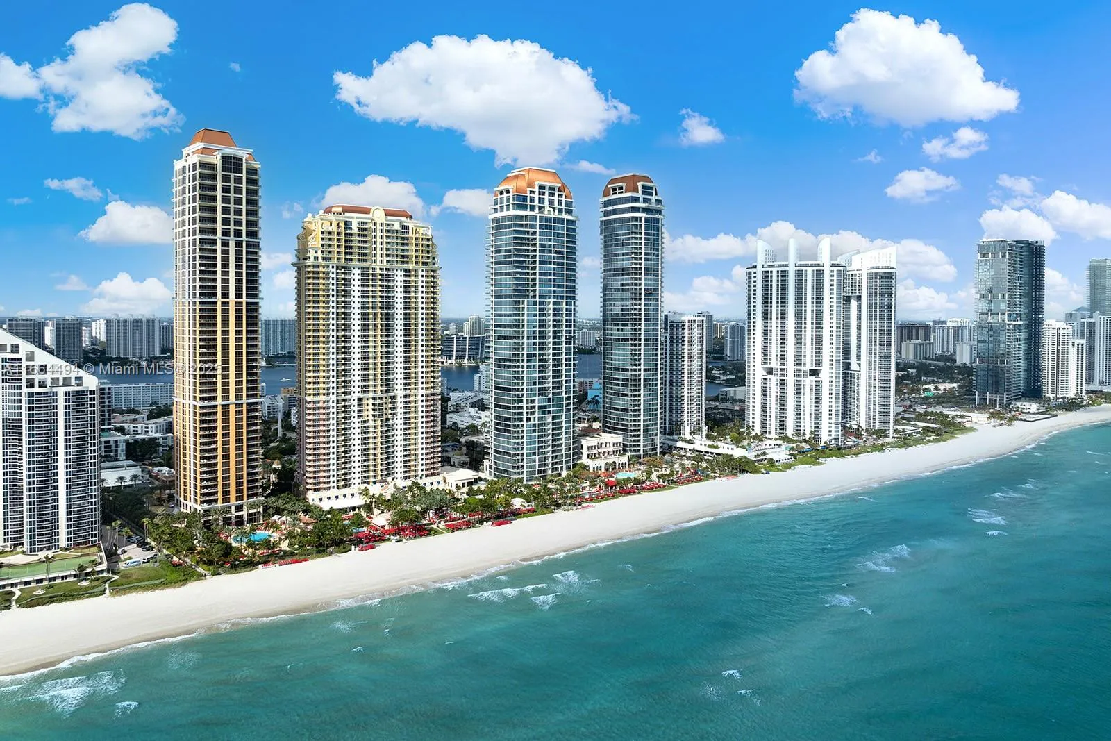 17901 Collins Ave, Sunny Isles Beach FL 33160