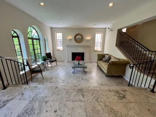 1614 Pennsylvania Ave # 1G, Miami Beach FL 33139