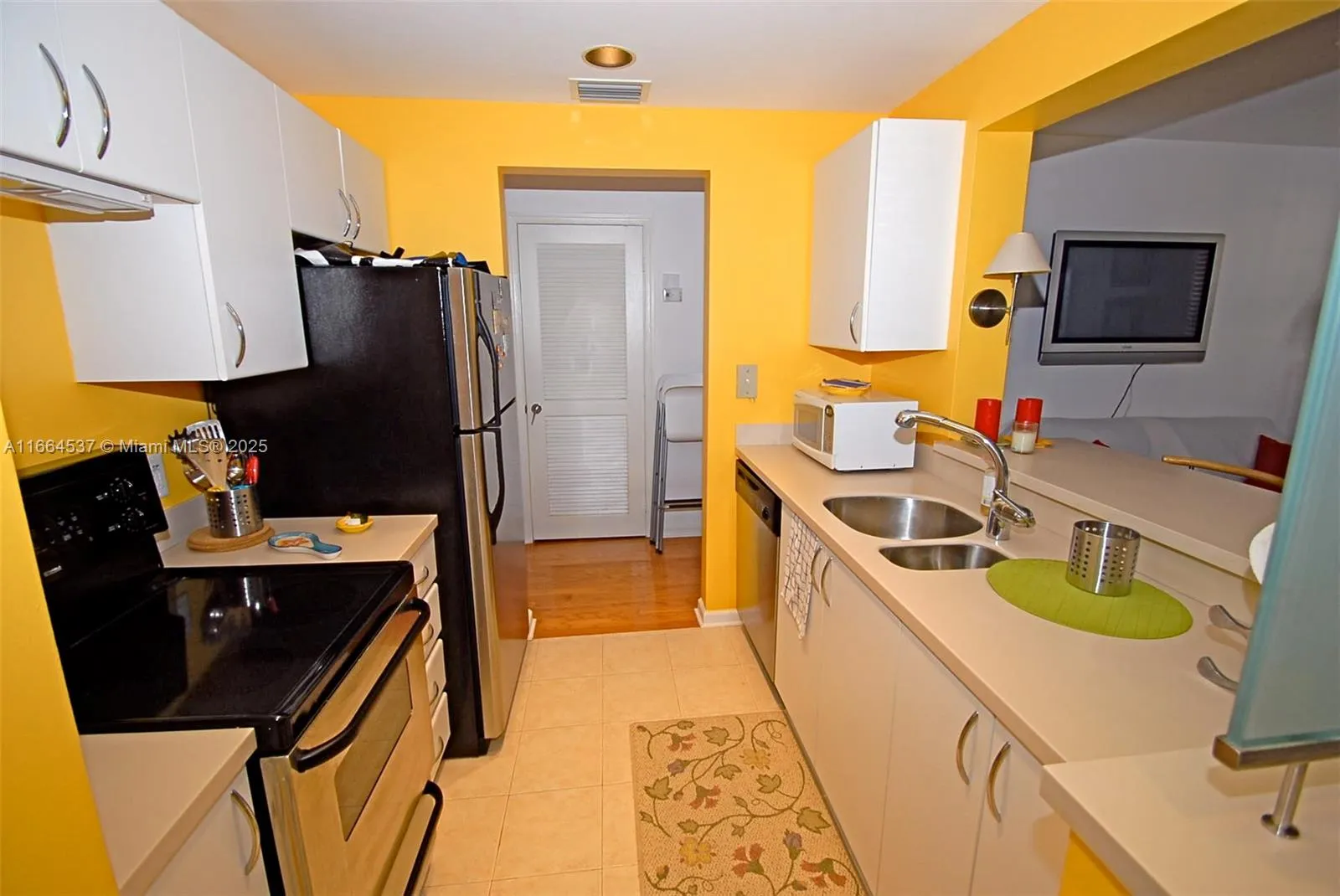 1614 Pennsylvania Ave # 1G, Miami Beach FL 33139