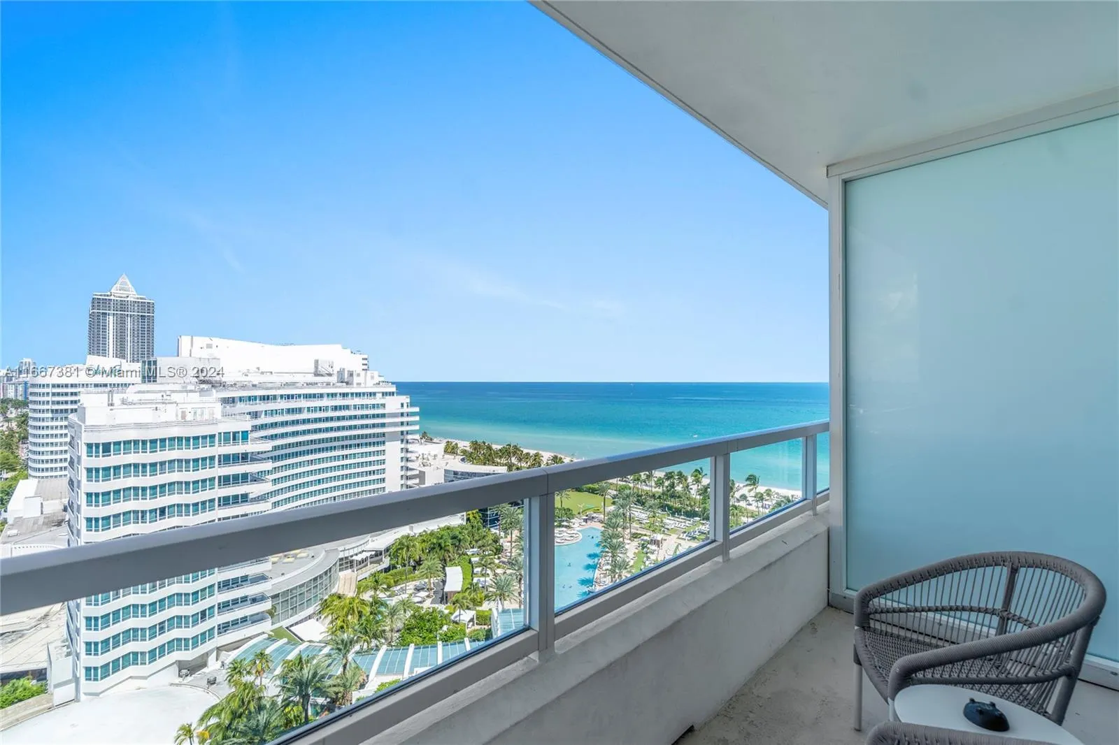 1 bath for sale at 4401 Collins Ave # 1709, Miami Beach FL 33140