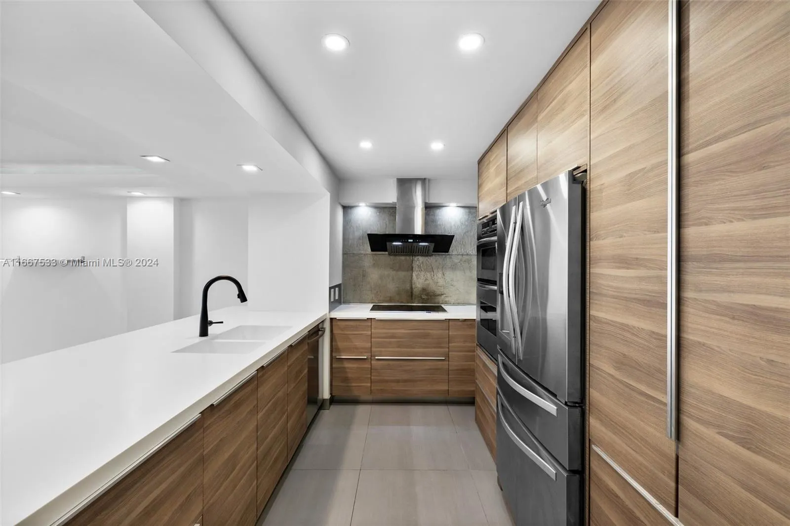 1147 Hillsboro Mile # 405, Hillsboro Beach FL 33062