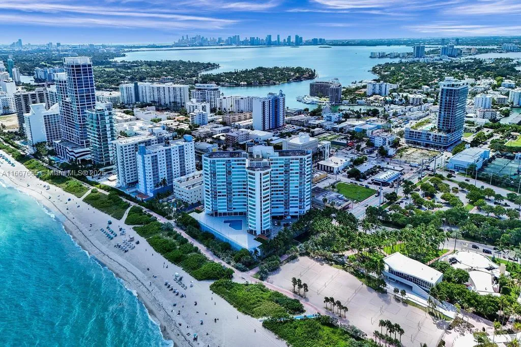 7135 Collins Ave, Miami Beach FL 33141