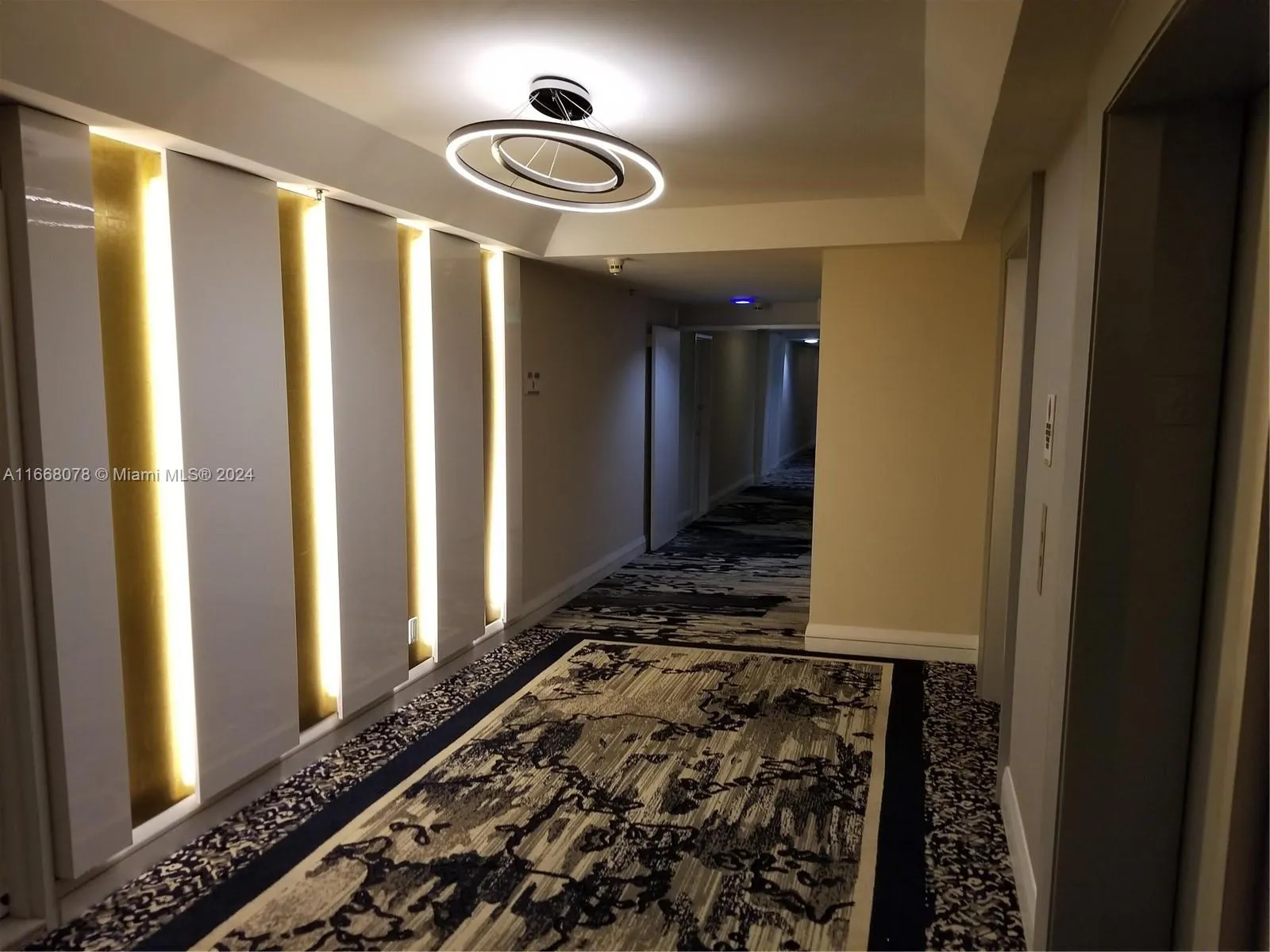 5161 Collins Ave # 1715, Miami Beach FL 33140