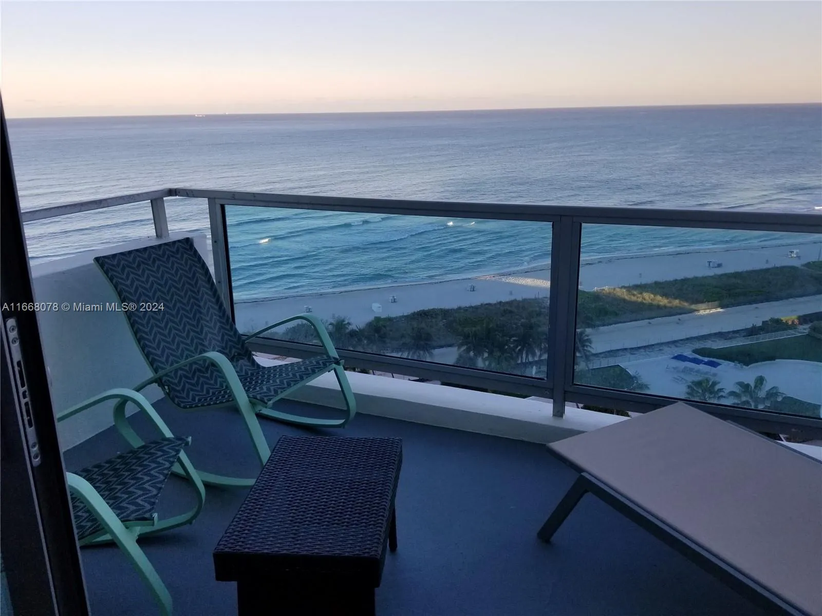 5161 Collins Ave # 1715, Miami Beach FL 33140