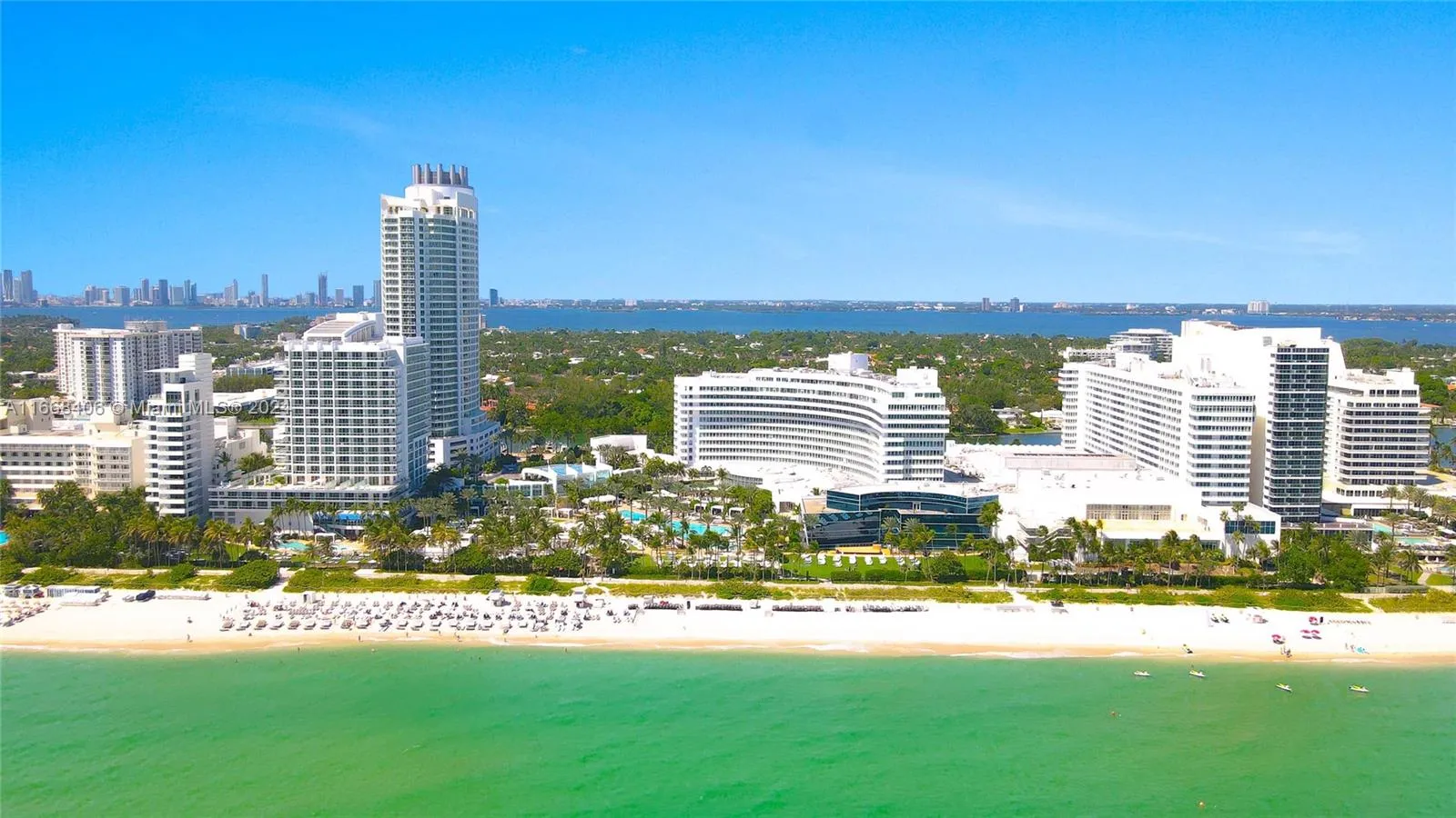 2 bedroom 2 bath for sale at 4391 Collins Ave, Miami Beach FL 33140