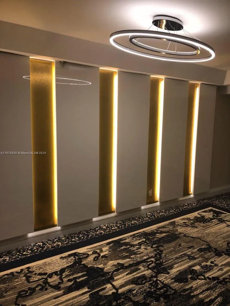 5161 Collins Ave # 801, Miami Beach FL 33140