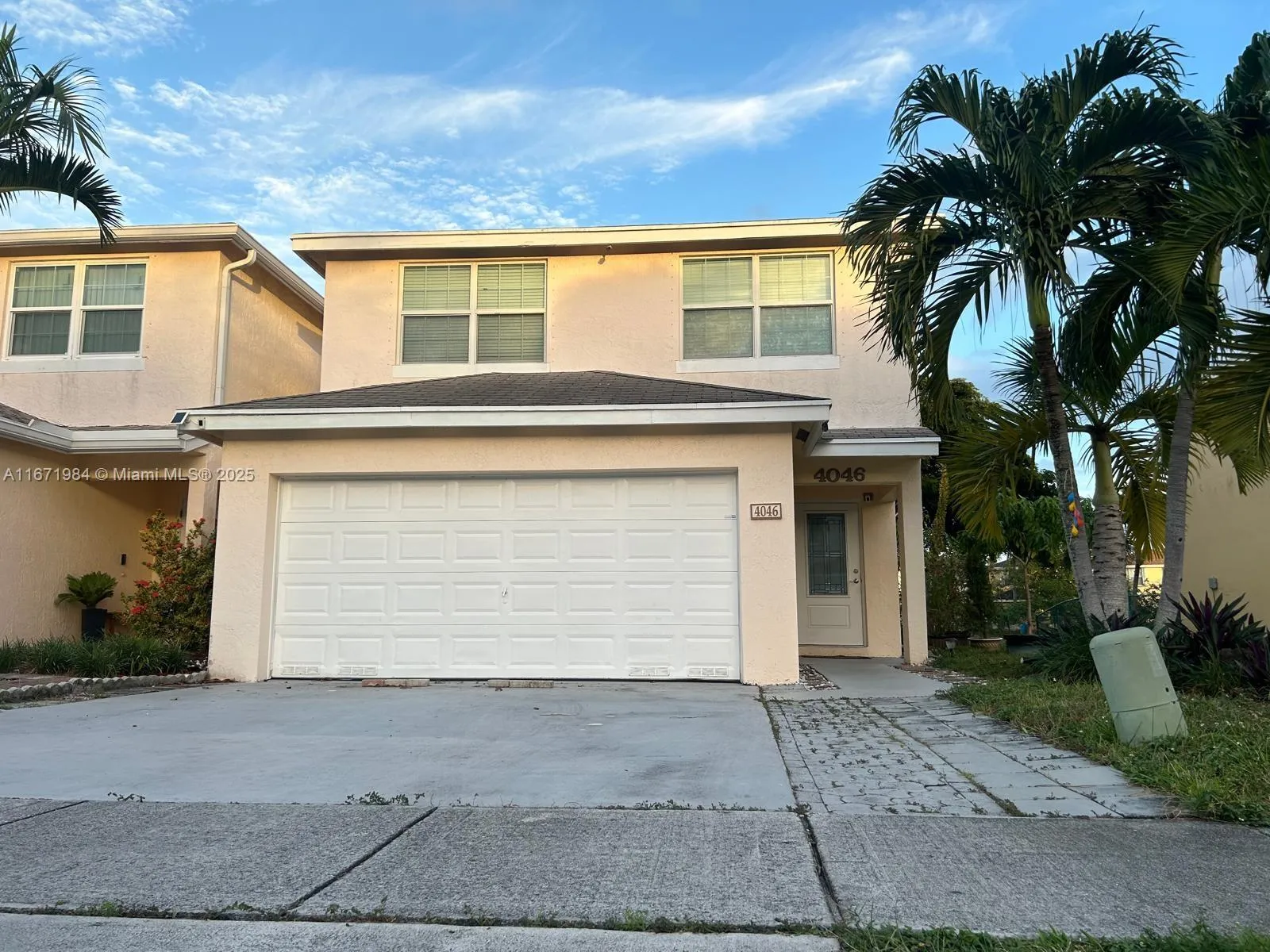 4 bedroom 2 bath for sale at 4046 Eastridge Dr, Deerfield Beach FL 33064