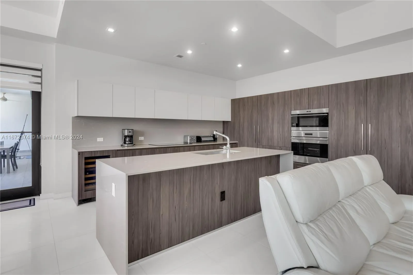 275 Giralda Ave # 6, Coral Gables FL 33134