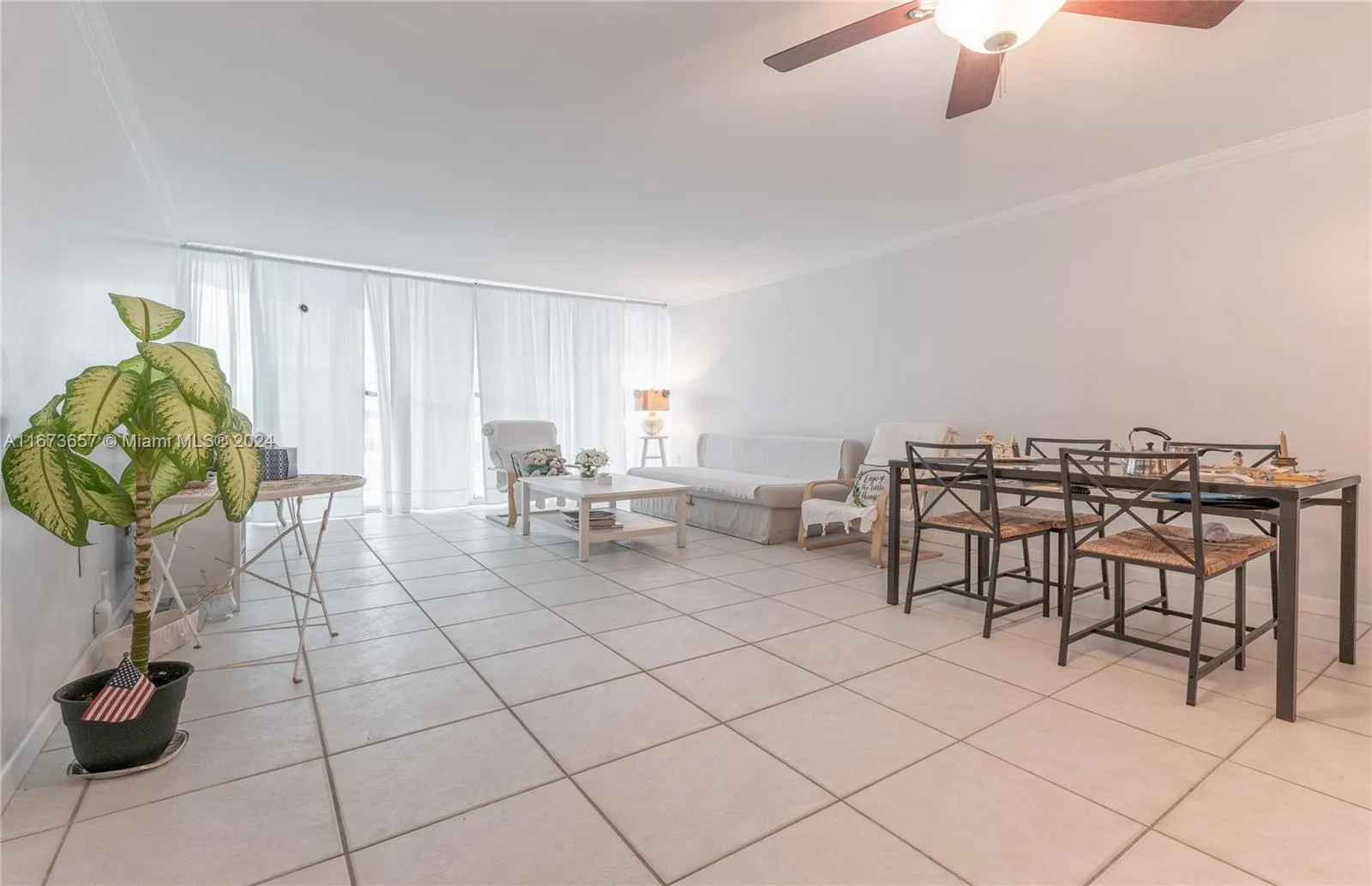 18071 Biscayne Blvd # 303, Aventura FL 33160