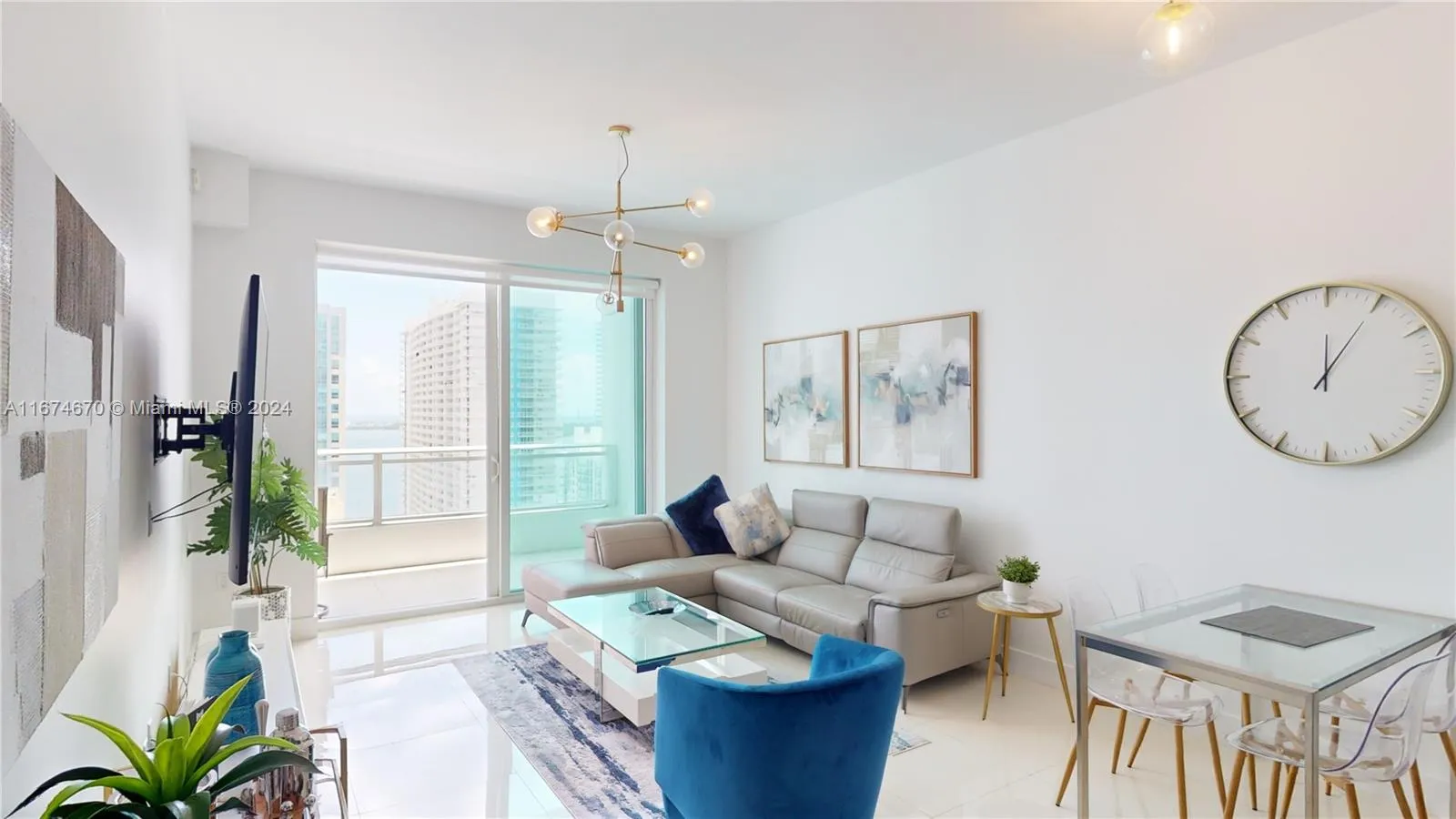 1 bedroom 1 bath for rent at 1080 Brickell Ave # 2804, Miami FL 33131