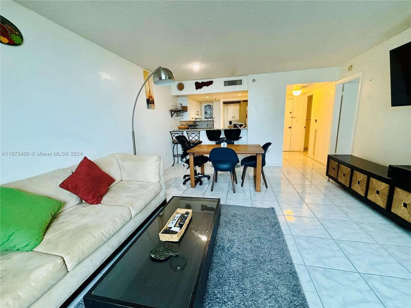 540 Brickell Key Dr # 1001, Miami FL 33131