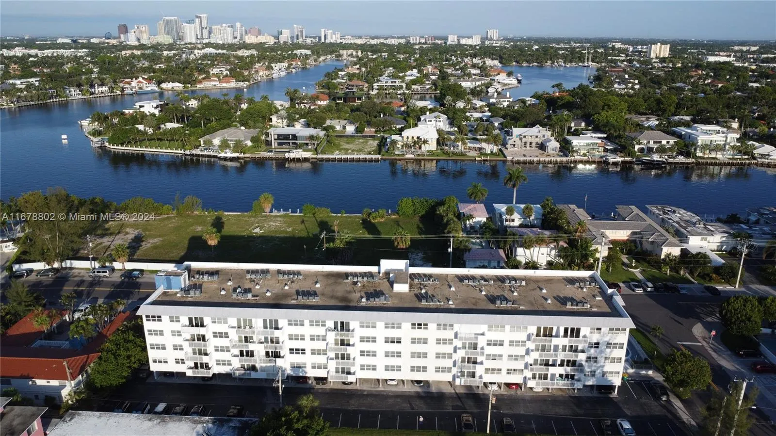 550 Bayshore Dr # 412, Fort Lauderdale FL 33304
