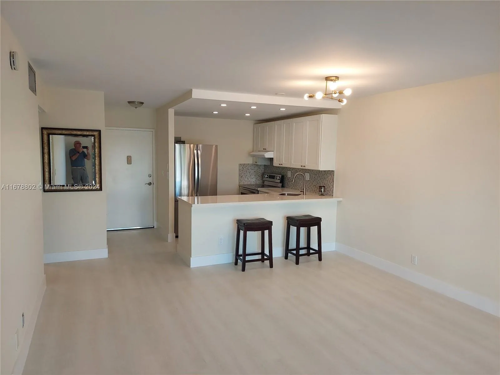 550 Bayshore Dr # 412, Fort Lauderdale FL 33304