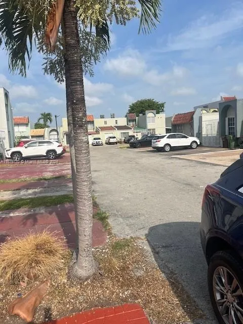 942 W 37th Ter # 41, Hialeah FL 33012