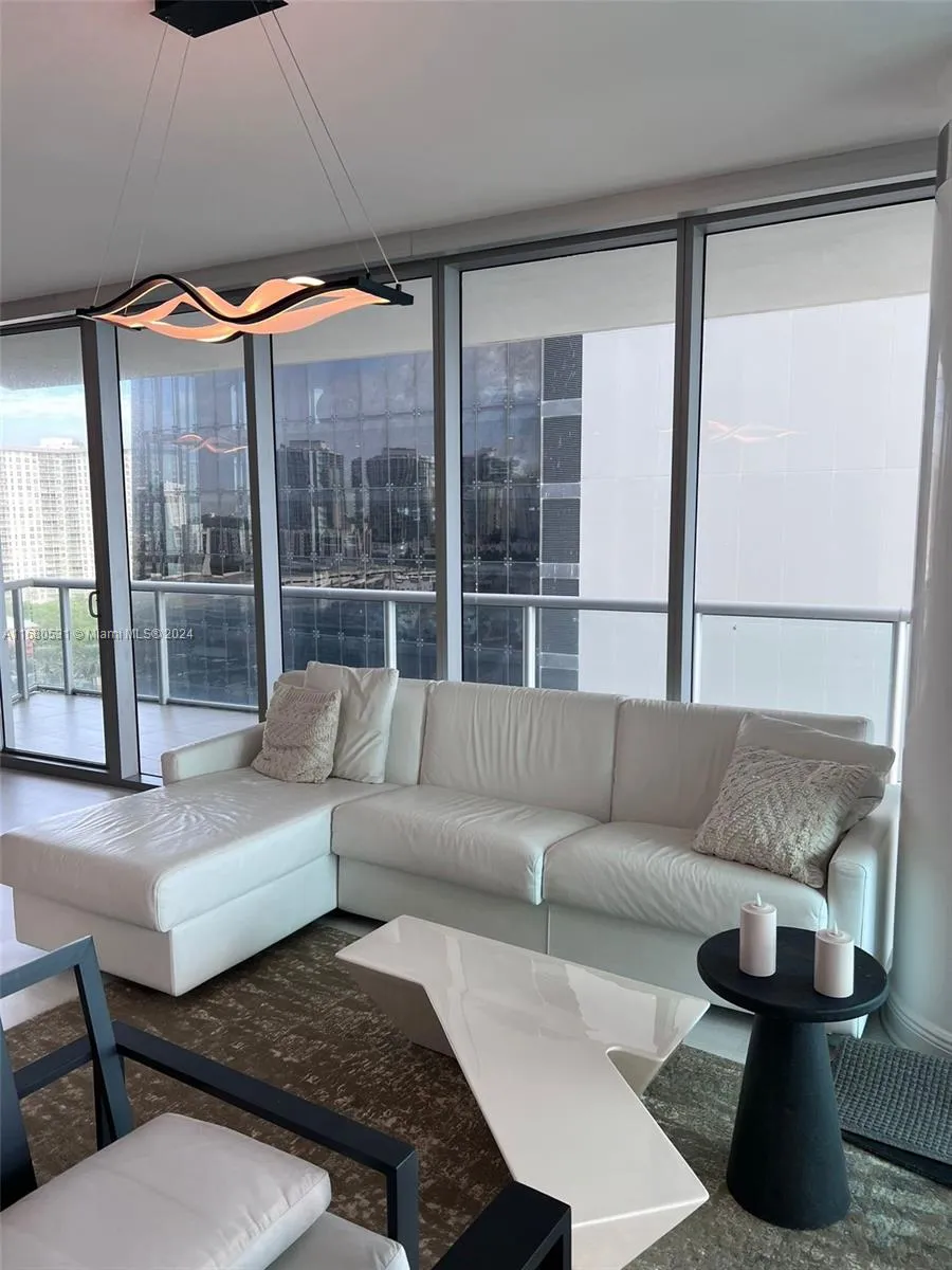 3 bedroom 3 bath for sale at 17121 Collins Ave # 1208, Sunny Isles Beach FL 33160
