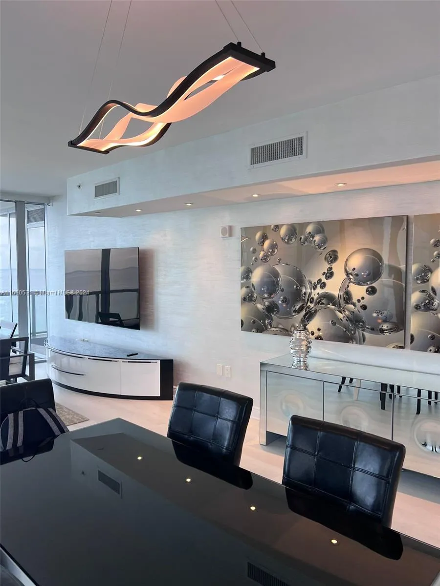 17121 Collins Ave # 1208, Sunny Isles Beach FL 33160