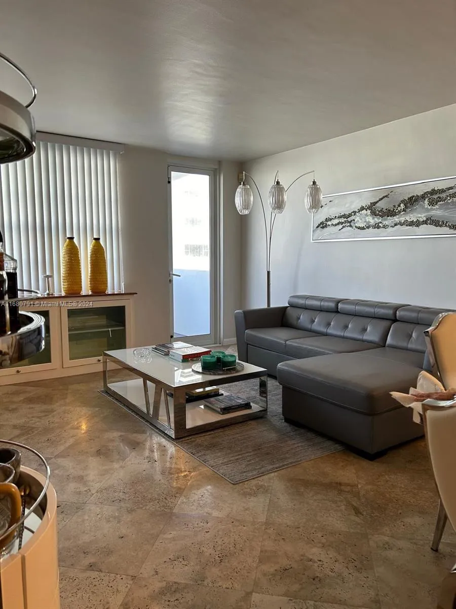 100 Lincoln Rd # 608, Miami Beach FL 33139