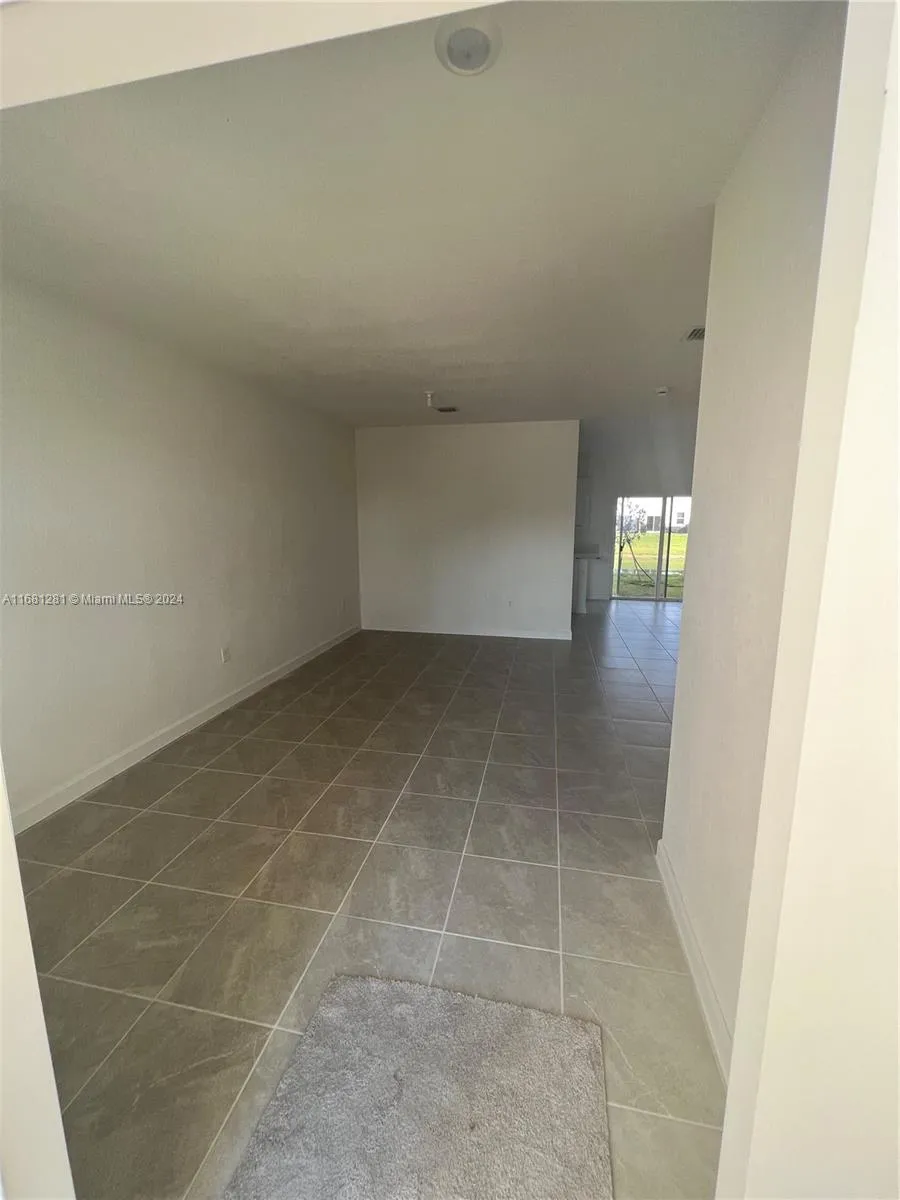 12582 NW 22nd Pl # 0, Miami FL 33167