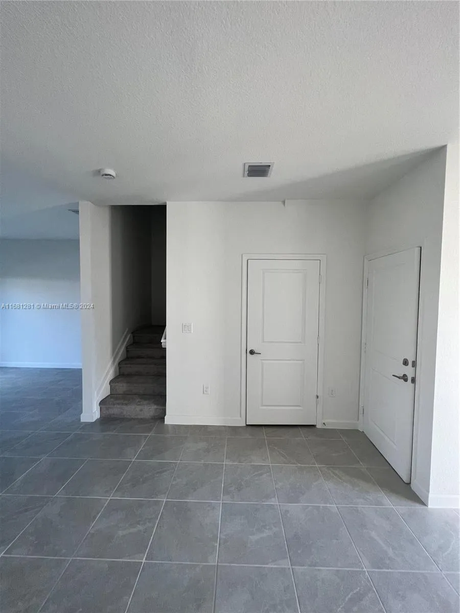 12582 NW 22nd Pl # 0, Miami FL 33167