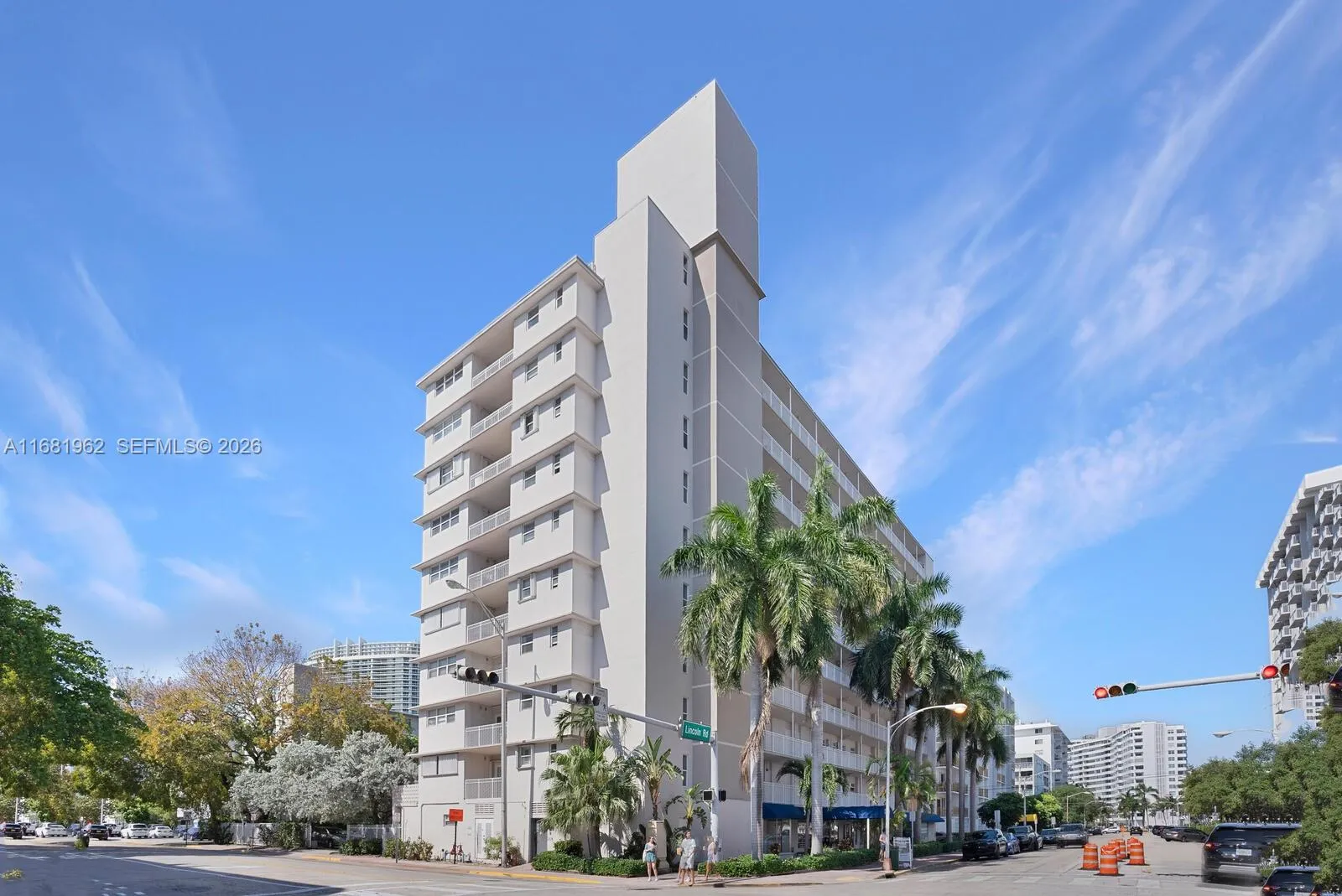 2 bedroom 2 bath for sale at 1300 Lincoln Rd # A701, Miami Beach FL 33139