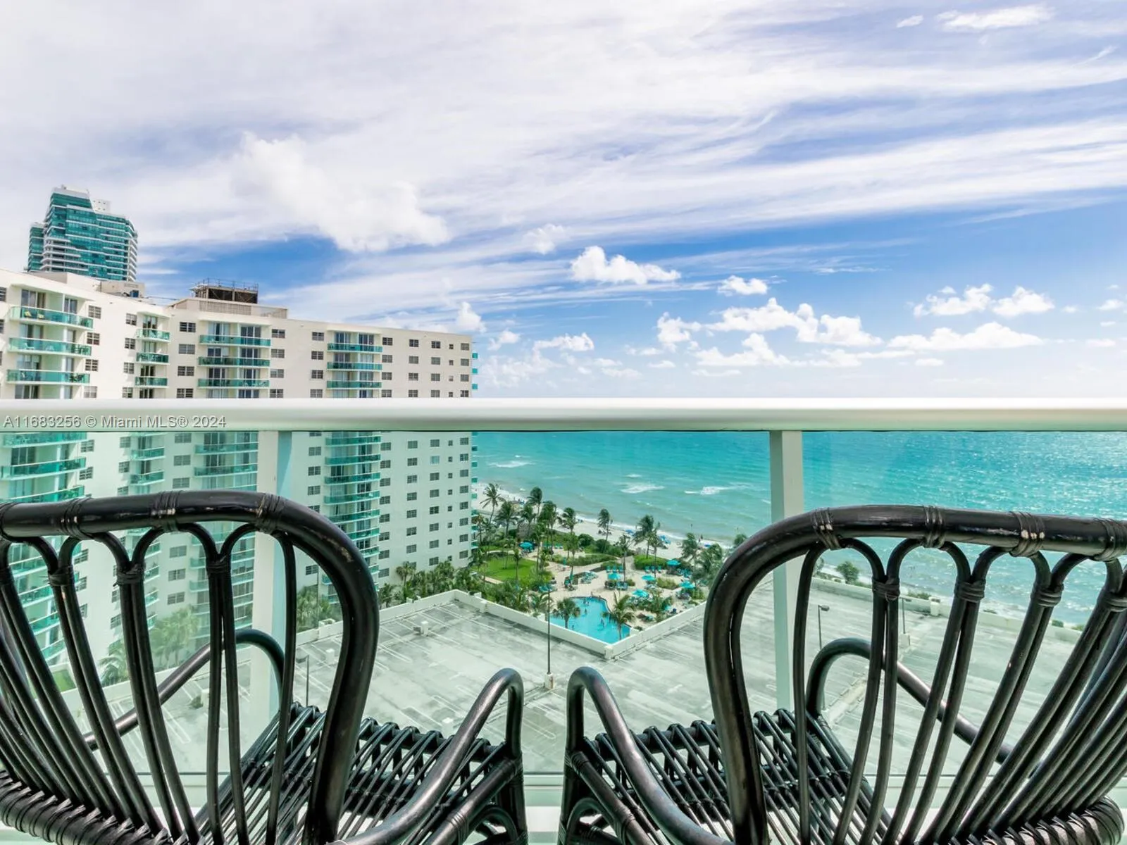 3901 S Ocean Dr, Hollywood FL 33019