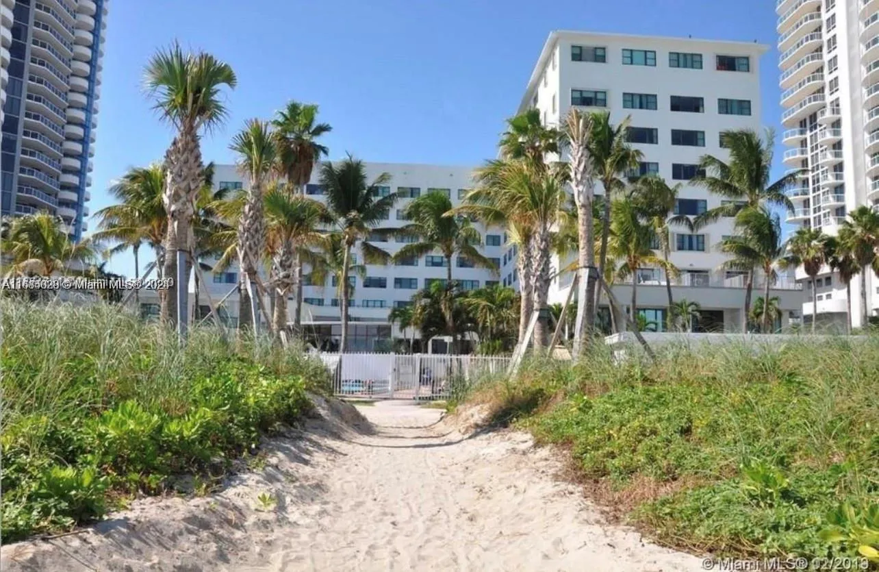 6345 Collins Ave # 535, Miami Beach FL 33141