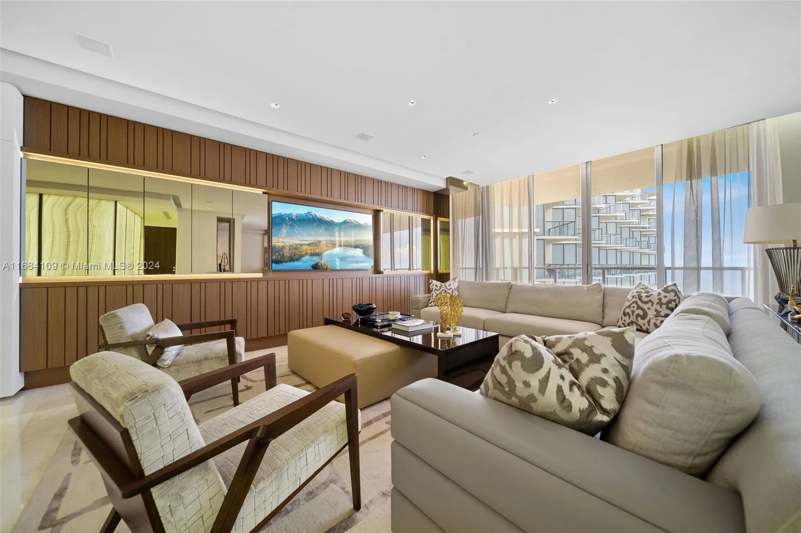 9701 Collins Ave, Bal Harbour FL 33154