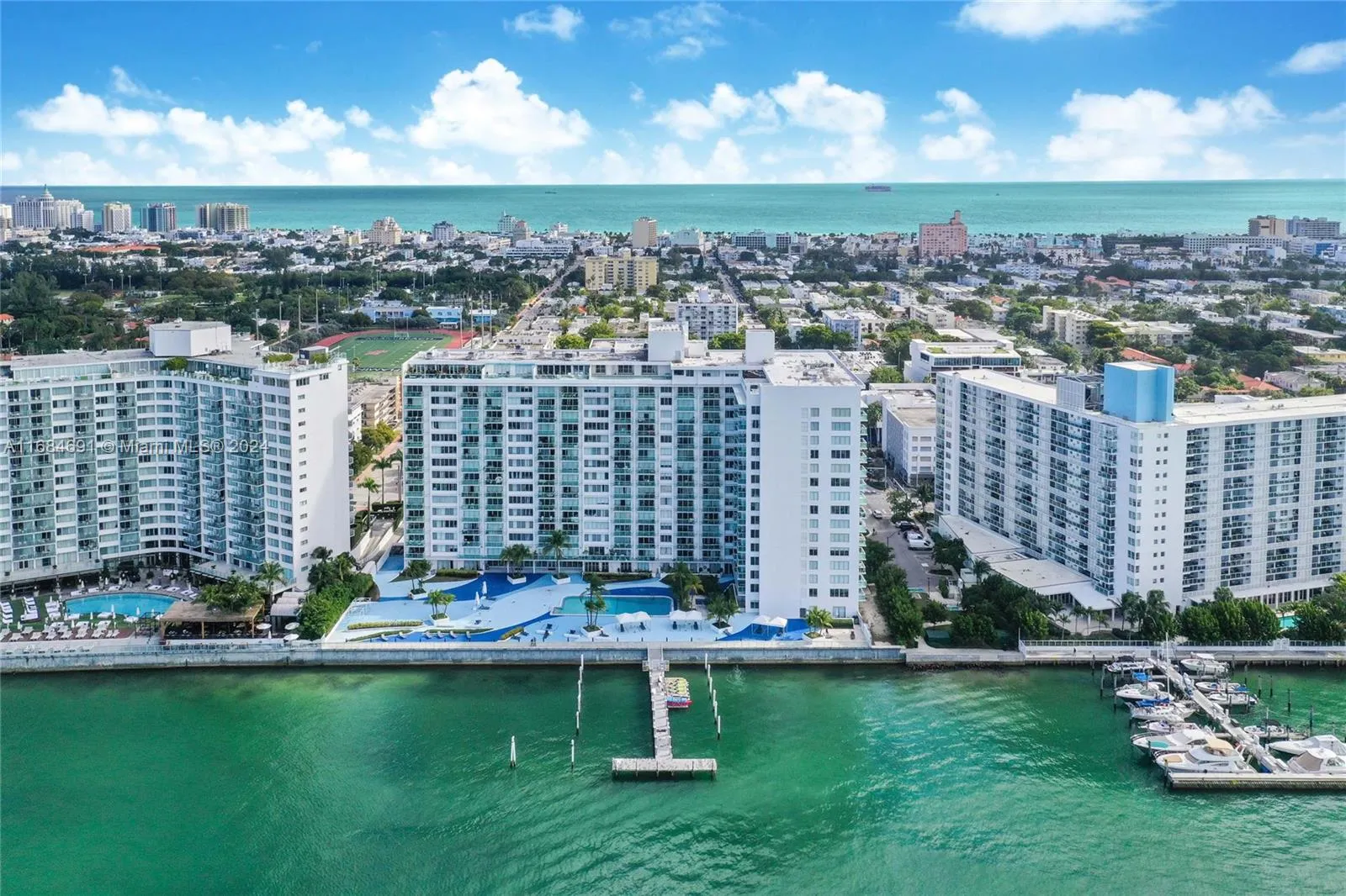 1 bedroom 1 bath for sale at 1000 West Ave # 909, Miami Beach FL 33139