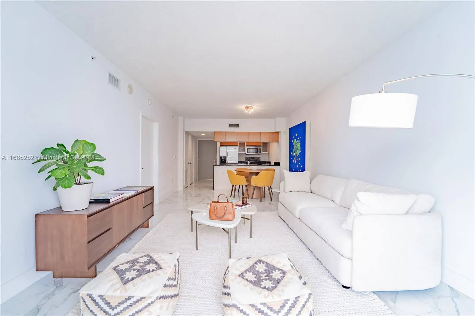 1 bedroom 1 bath for sale at 1750 N Bayshore Dr # 4705, Miami FL 33132