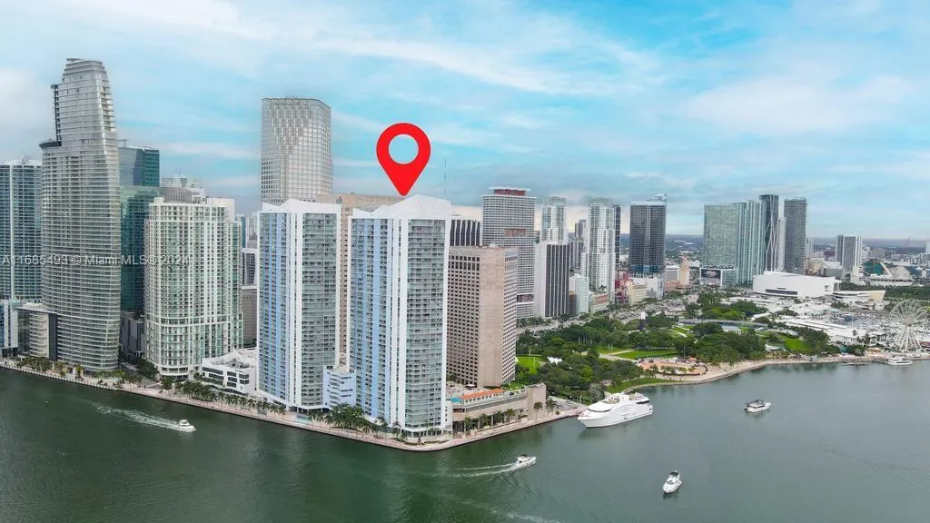 1 bedroom 1 bath for sale at 335 S Biscayne Blvd # 02, Miami FL 33131
