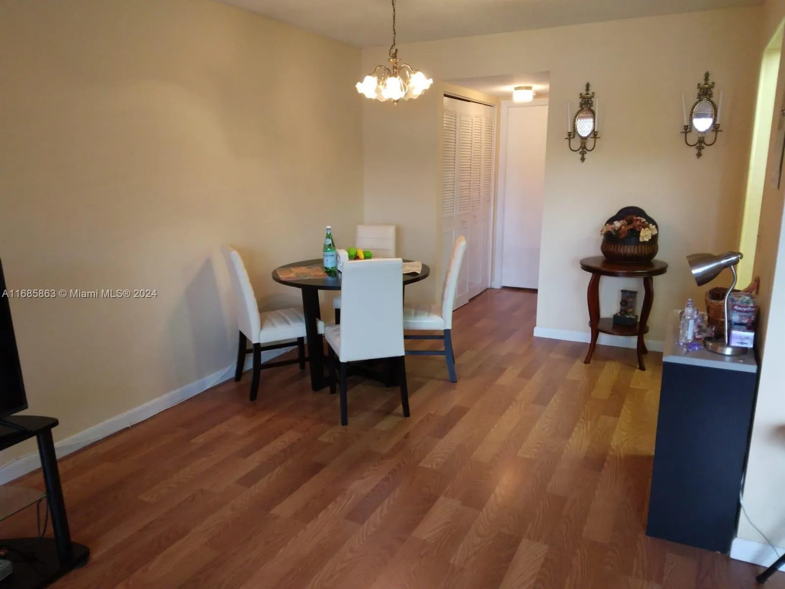206 Sheffield I # 206, West Palm Beach FL 33417