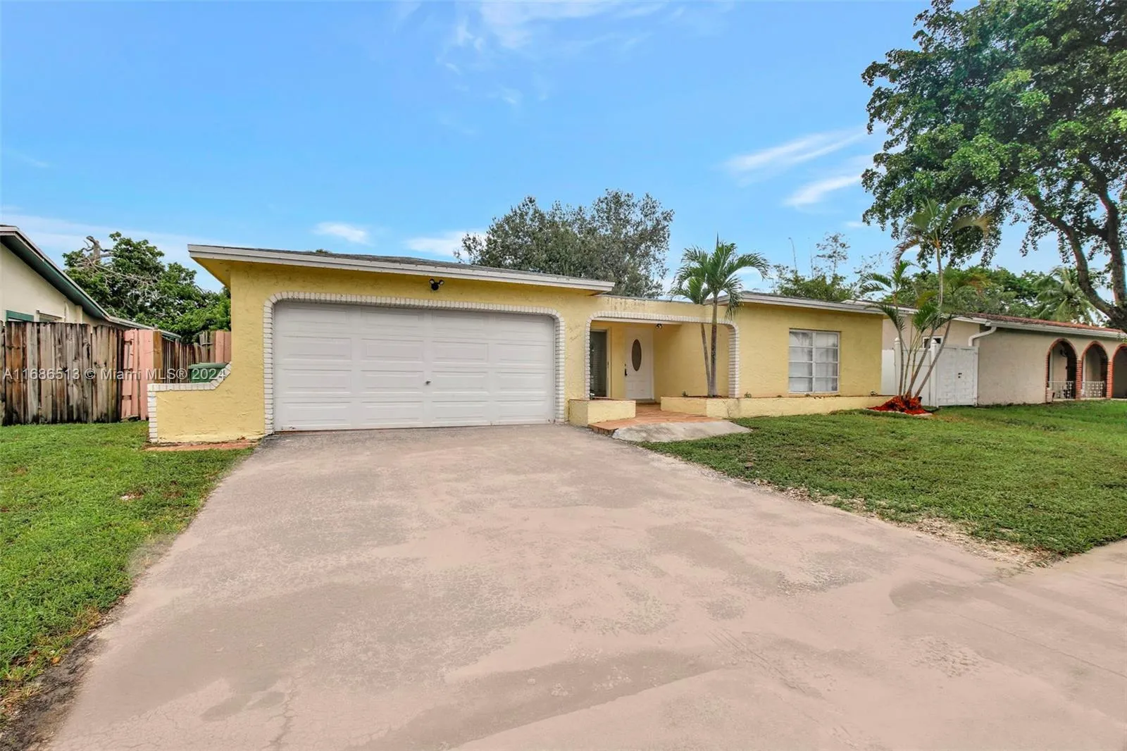 3 bedroom 2 bath for sale at 1220 NW 92nd Ave, Pembroke Pines FL 33024