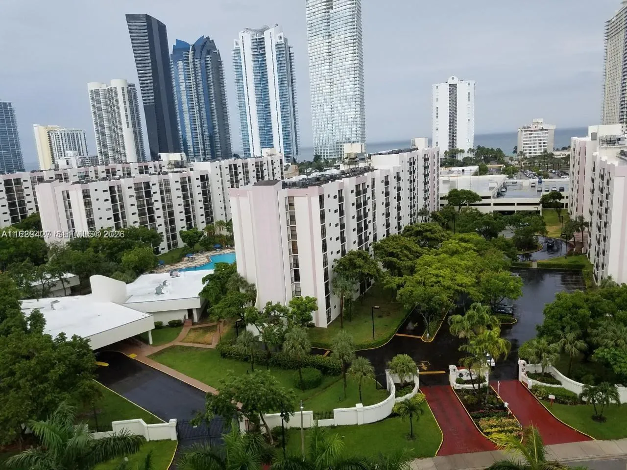 17021 N Bay Rd, Sunny Isles Beach FL 33160