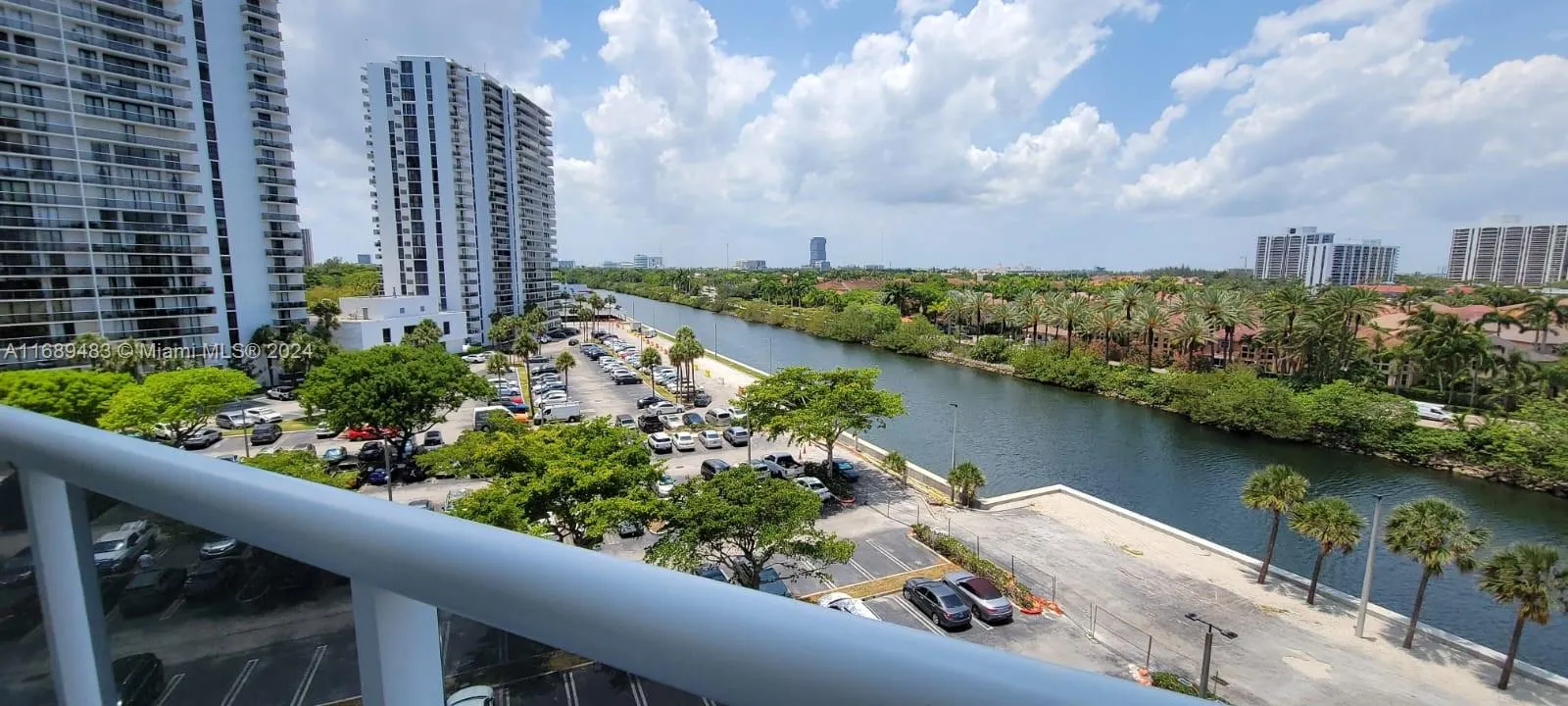 20505 E Country Club Dr # 739, Aventura FL 33180