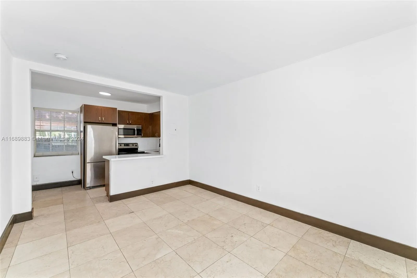 1 bedroom 1 bath for rent at 551 NE 62nd St # 1, Miami FL 33138