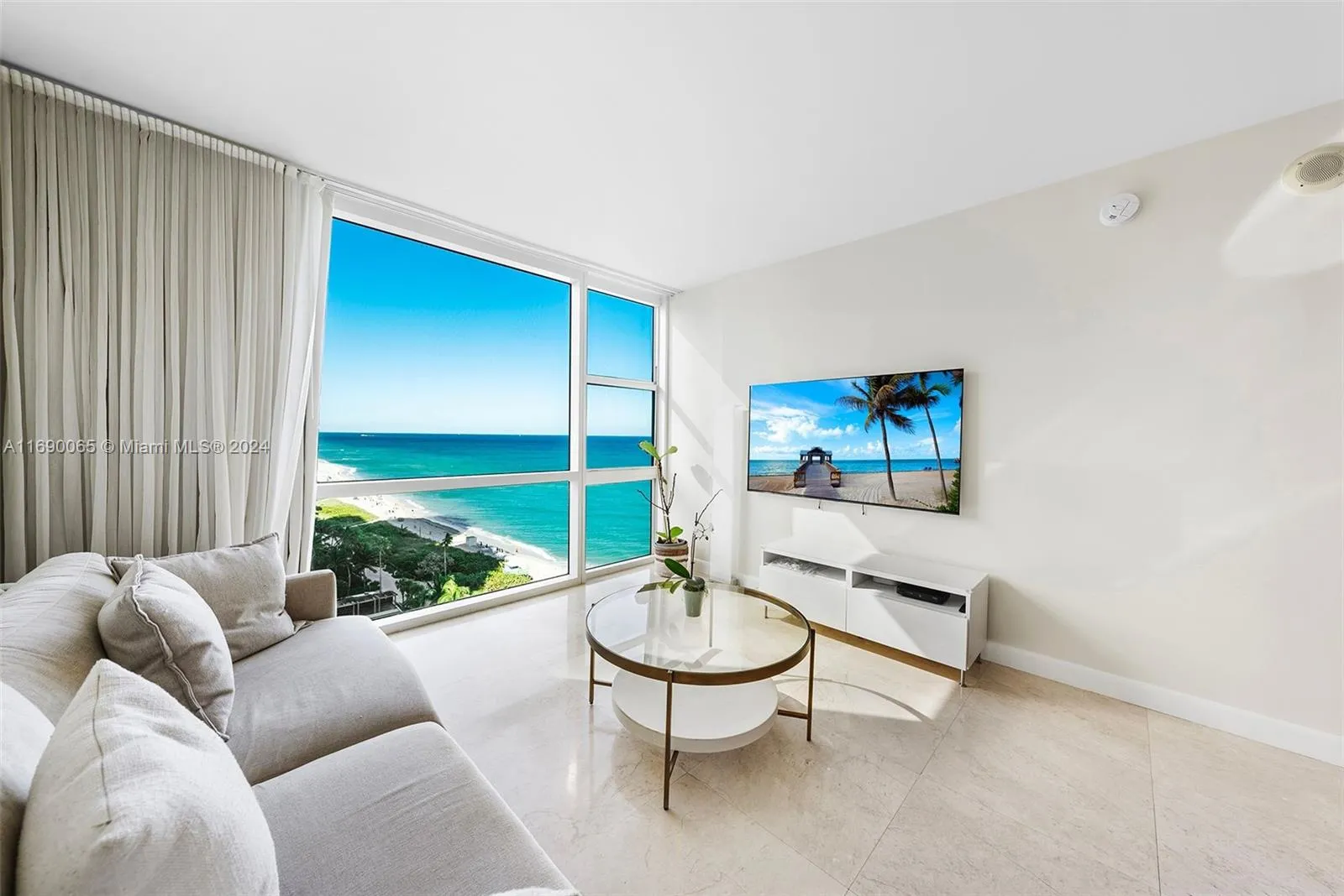 6801 Collins Ave # 1215, Miami Beach FL 33141