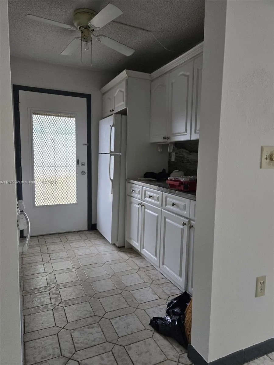 160 NE 203rd Ter # 18, Miami Gardens FL 33179