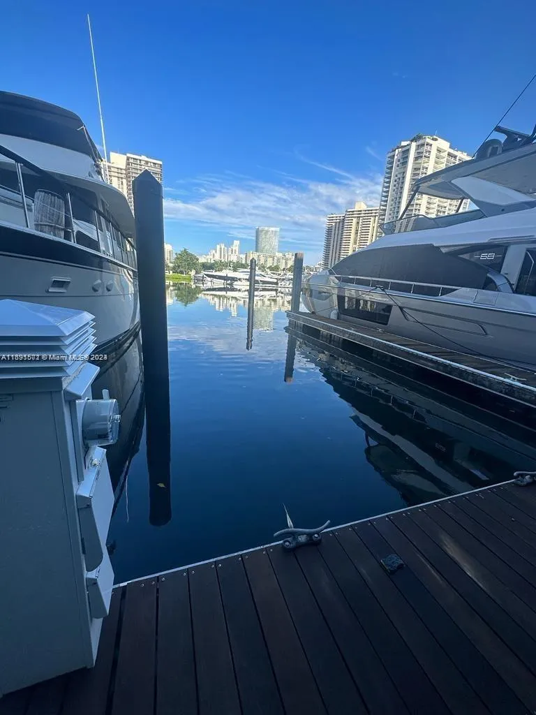 for sale at 19777 E Country Club Dr, Aventura FL 33180