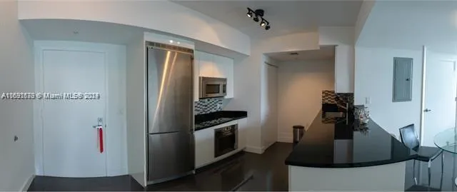 92 SW 3rd St # 1802, Miami FL 33130