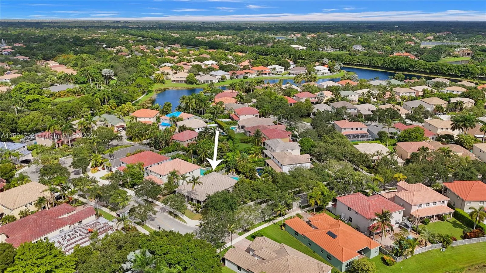 3909 Hawks Ct, Weston FL 33331