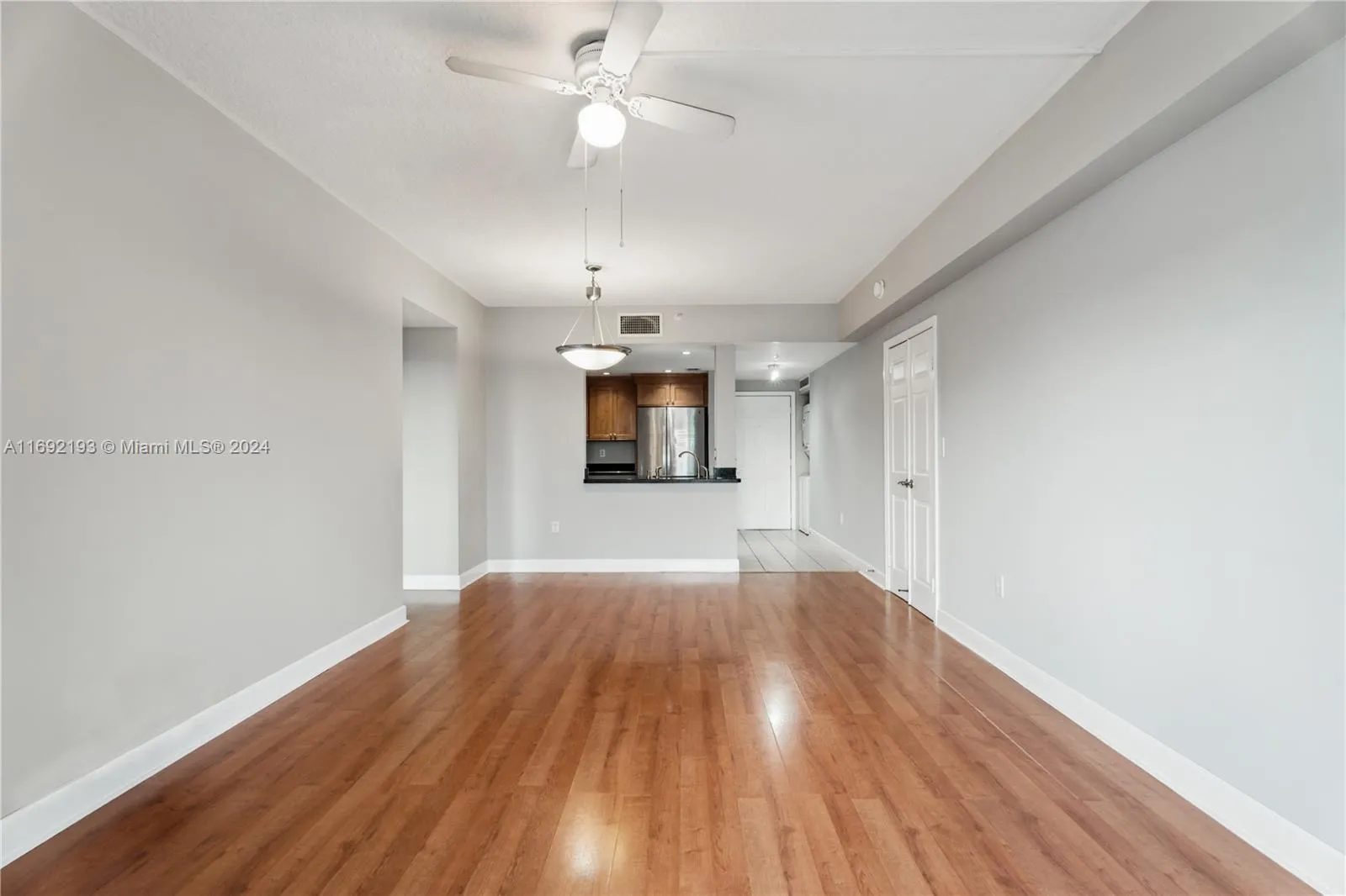 50 Menores Ave # 827, Coral Gables FL 33134