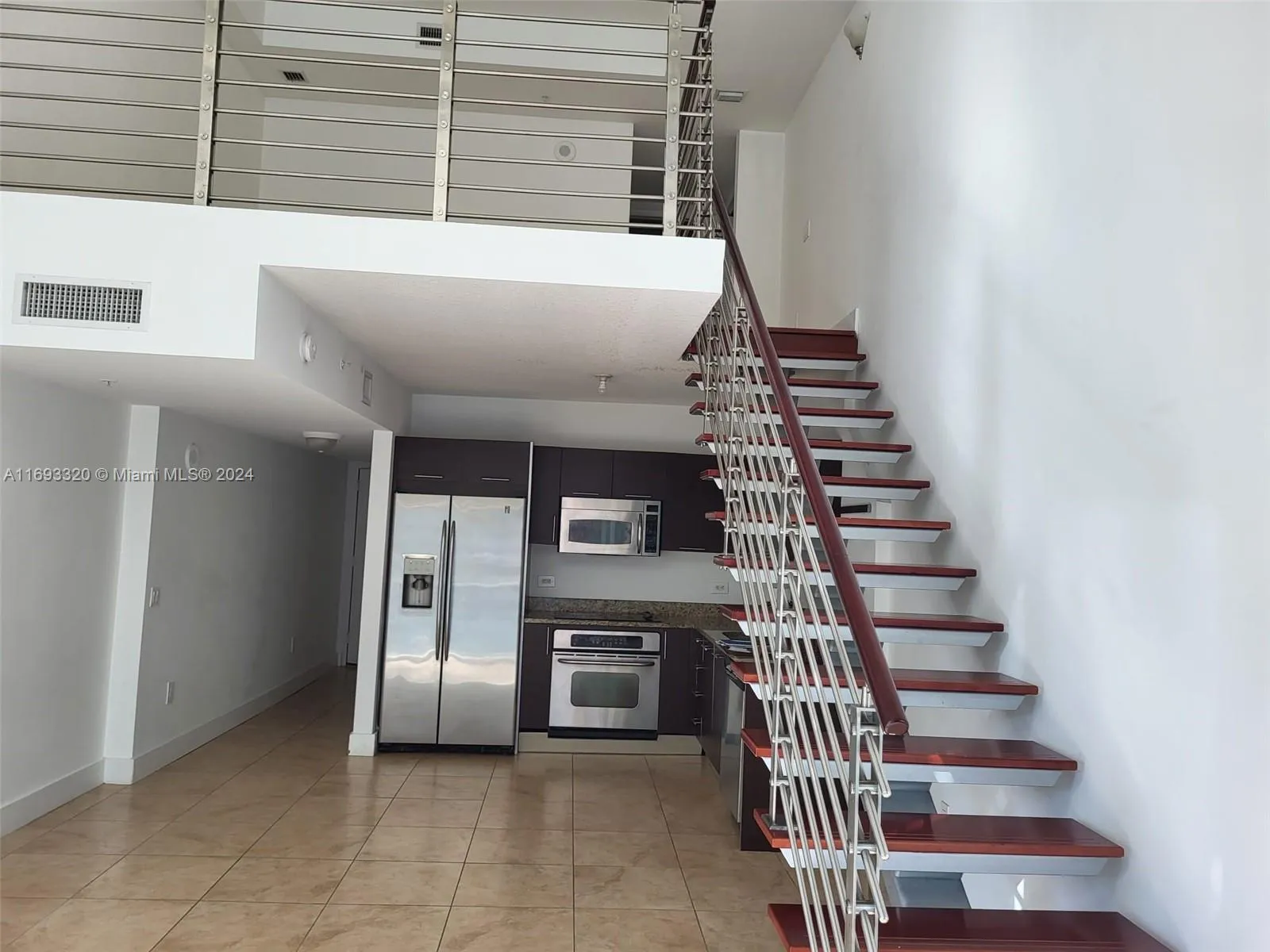 41 SE 5th St # 304, Miami FL 33131