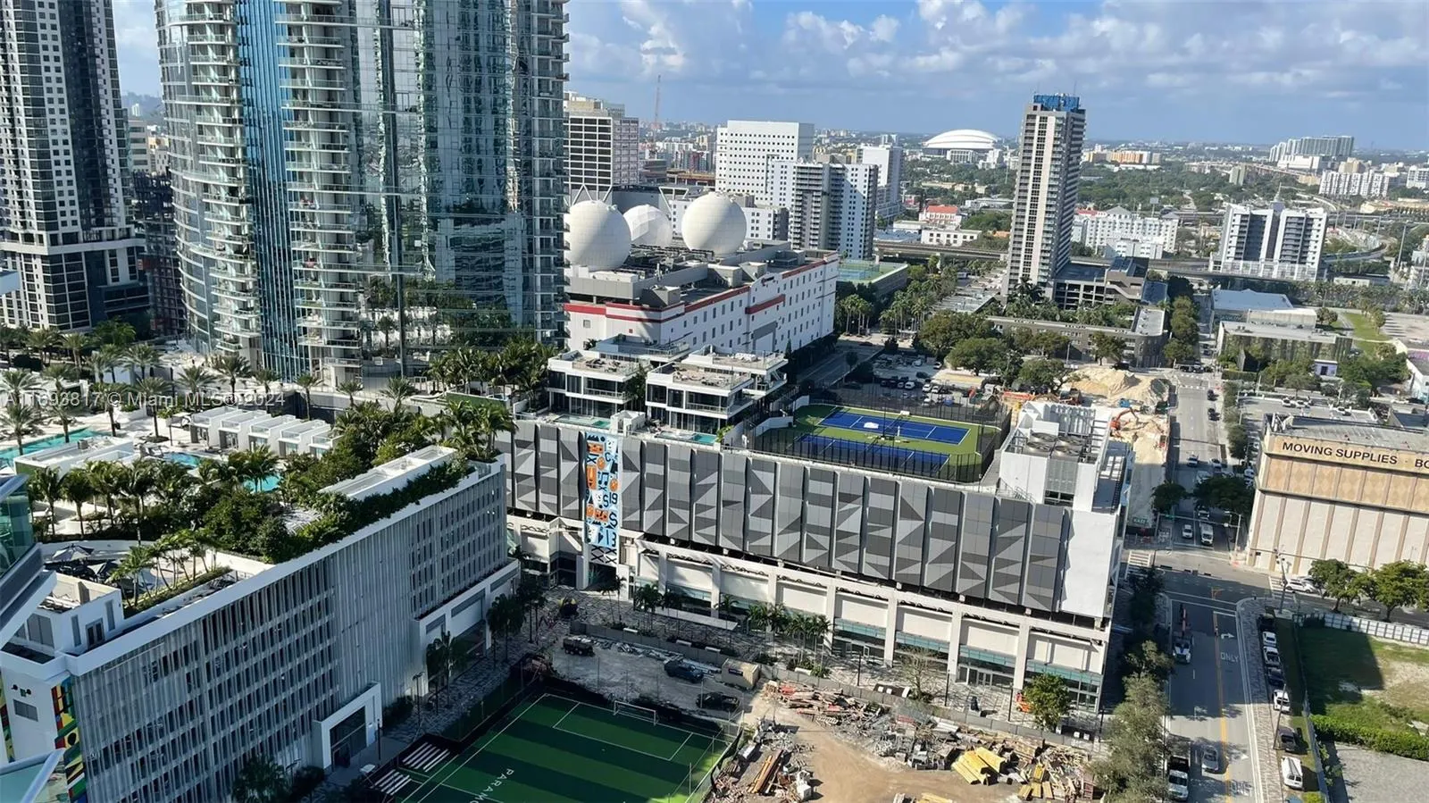 900 Biscayne Blvd # 2812, Miami FL 33132